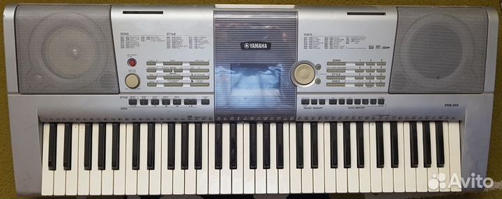 Синтезатор Yamaha PSR-295 с динамич. клавиатурой