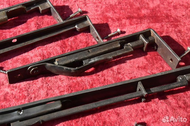 Старинные шпингалеты для двустворчатых дверей