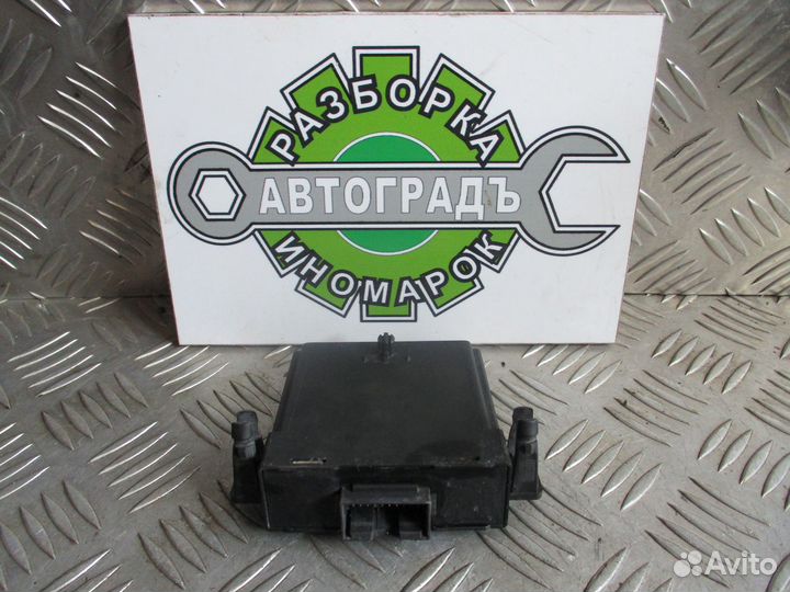 Блок управления интерфейсом Volkswagen Caddy 3