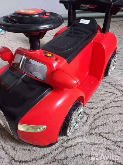 Машина на аккумуляторе