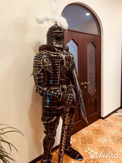 Рыцарь-скульптура для вас