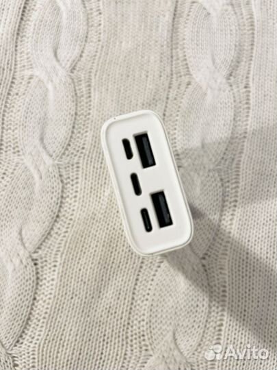 Беспроводная зарядка powerbunk