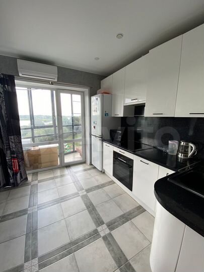 3-к. квартира, 55 м², 4/16 эт.