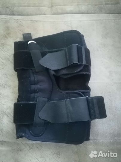 Бандаж на коленный сустав размер L