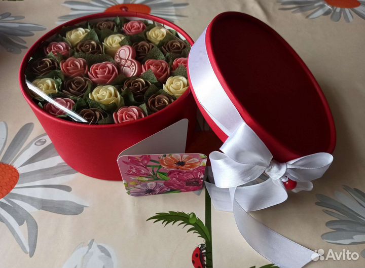 Шоколадные букеты на заказ