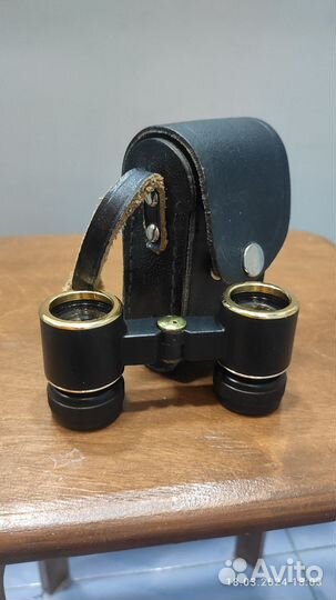 Театральный бинокль