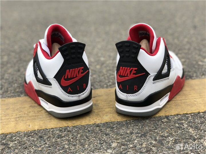 Кроссовки Nike Air Jordan 4 Fire Red