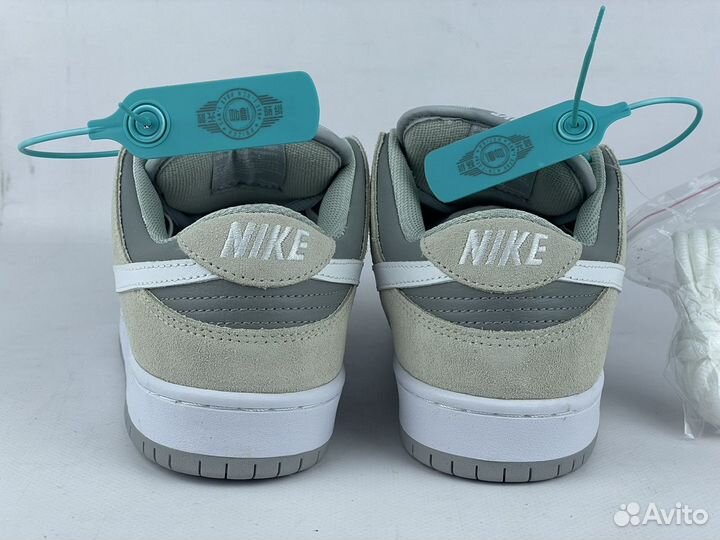 Nike sb Dunk low summit white wolf grey