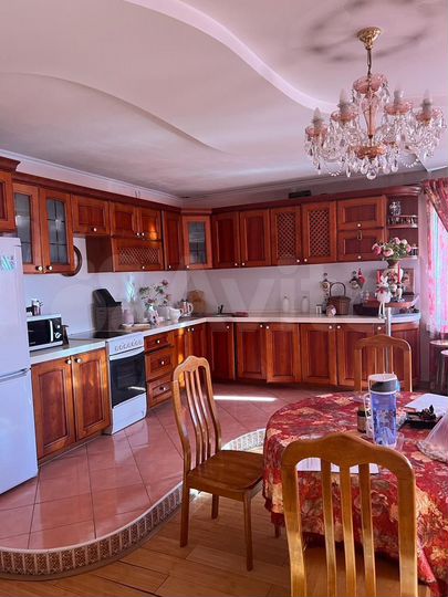 4-к. квартира, 129,3 м², 5/9 эт.