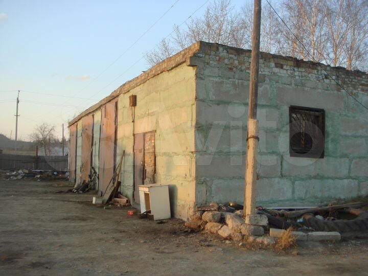 Гараж, > 30 м²