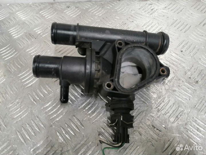 Корпус термостата Renault Master 2