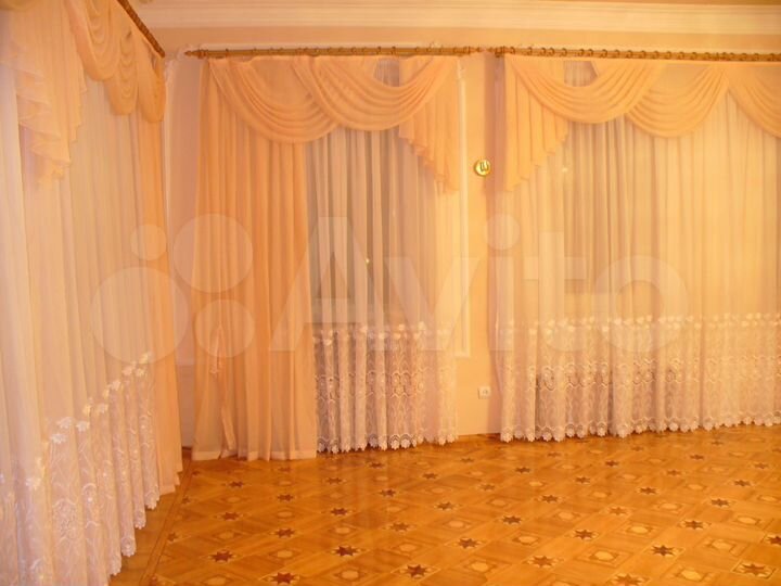 Дом 246,6 м² на участке 6,86 га