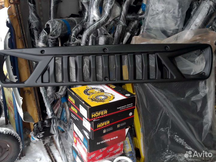 Решетка радиатора на Ниву Урбан