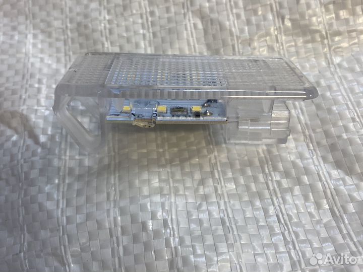 Плафон освещения бардачка багажника Веста