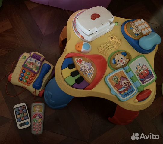 Детский развивающий столик fisher price