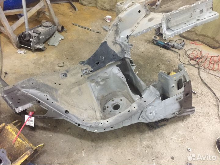 Лонжерон передний правый Nissan Murano z51