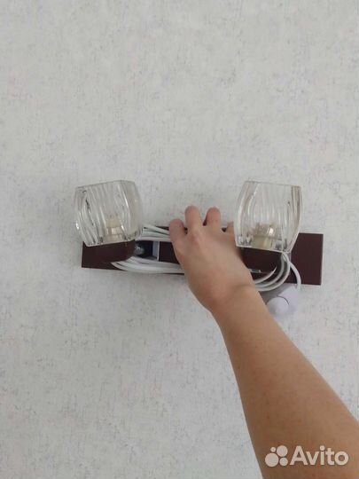 Светильник настенный