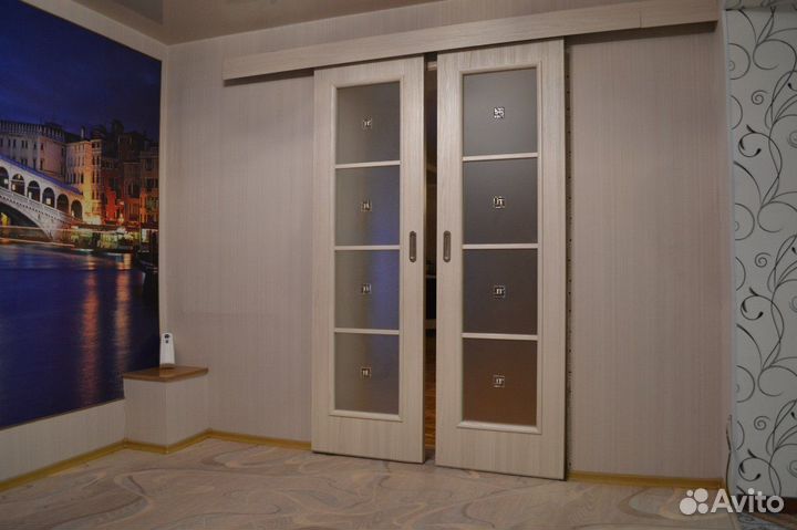 Межкомнатные двери купе