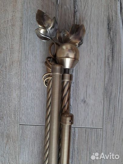 Гардина, бронза