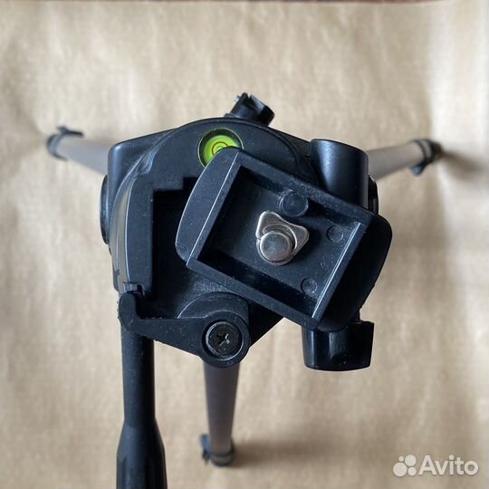 Штатив с 3D головкой Doerr King