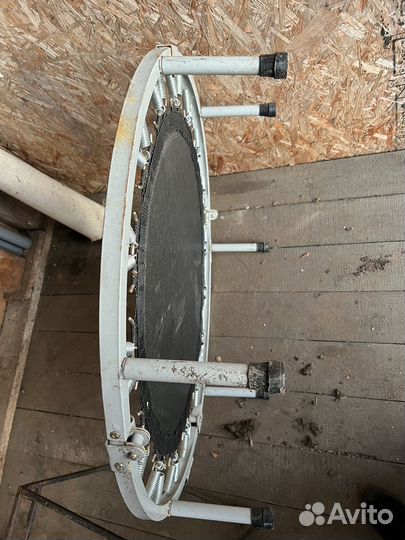 Батут с ручкой