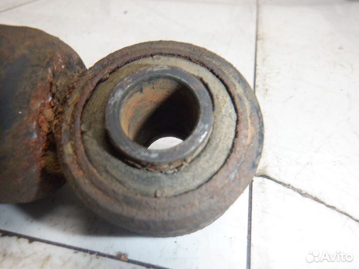 Амортизатор задний Pajero Sport Montero K9