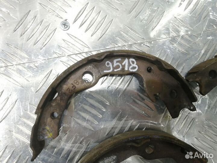 Колодки стояночного тормоза Qashqai, X-Trail