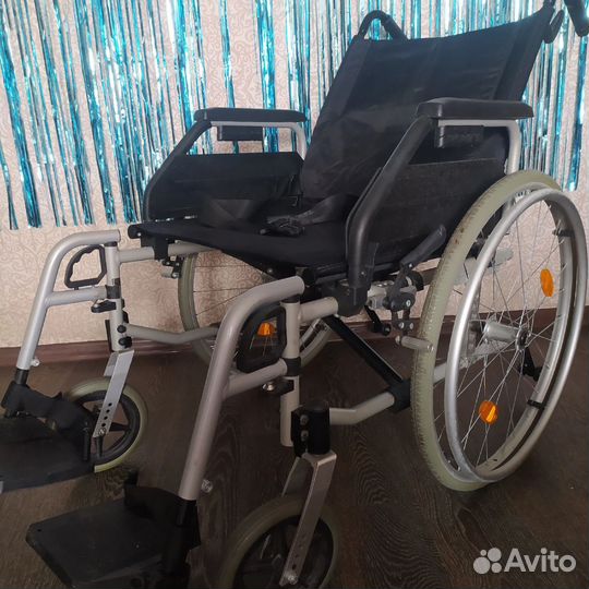 Инвалидная коляска Ortonica life in motion