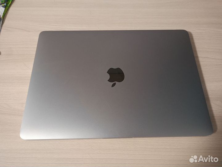Apple MacBook Pro 13