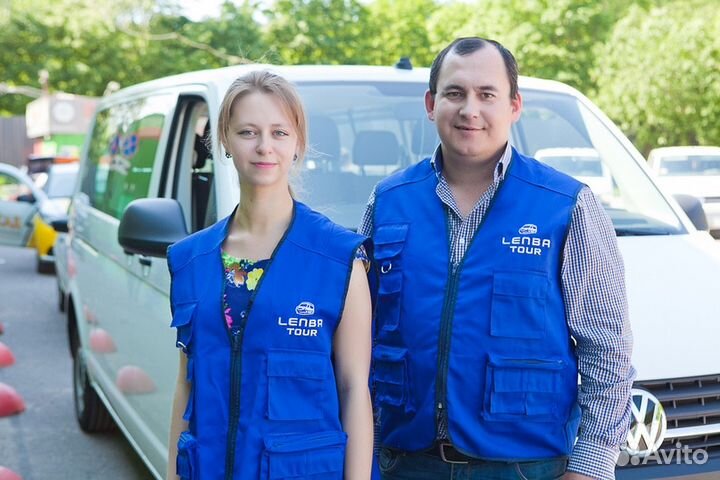 Экскурсовод Гид Петербург и пригороды на минивэне