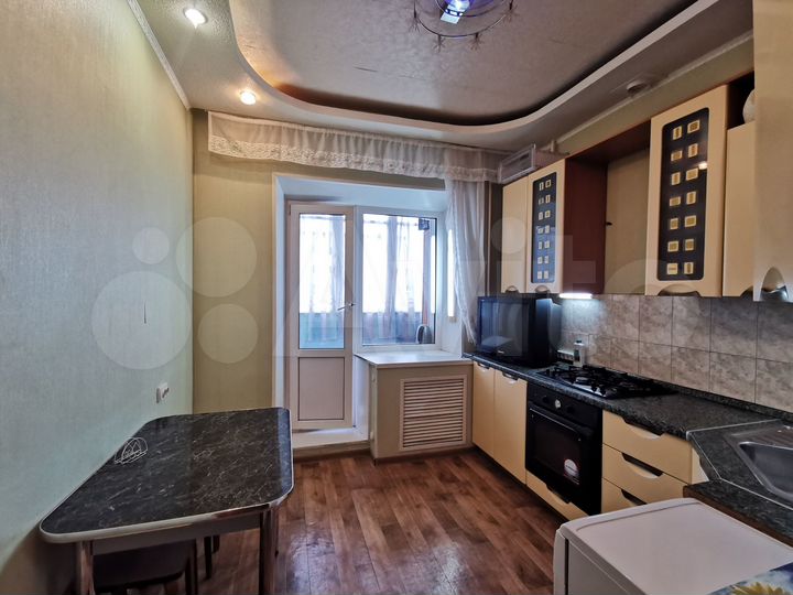 2-к. квартира, 53 м², 3/7 эт.