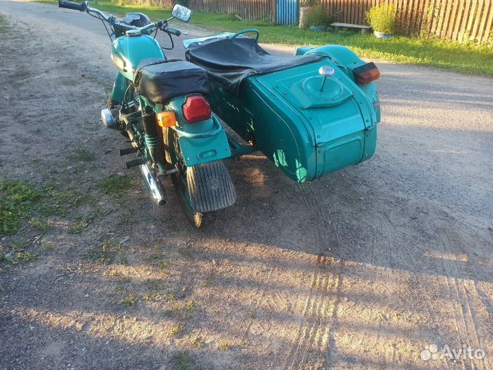 Мотоцикл Урал с коляской