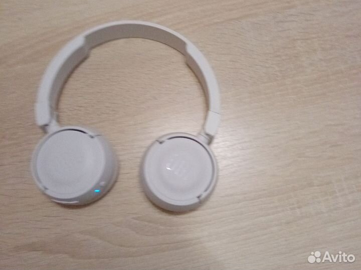 Беспроводные наушники jbl t450bt