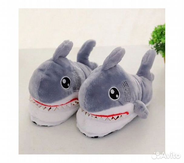 Тапочки FunFur Акула Серый