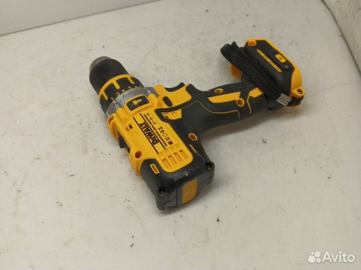 Аккумуляторная дрель шуруповерт DeWalt