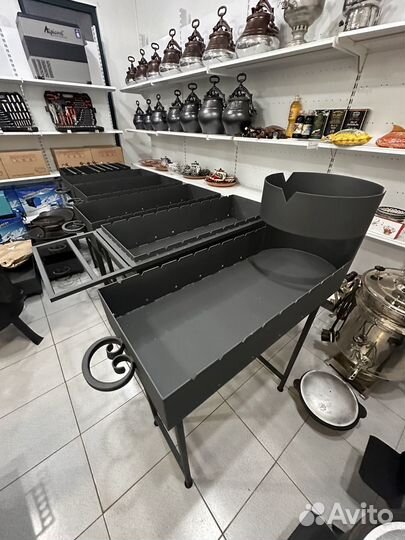 Мангал с подказанником