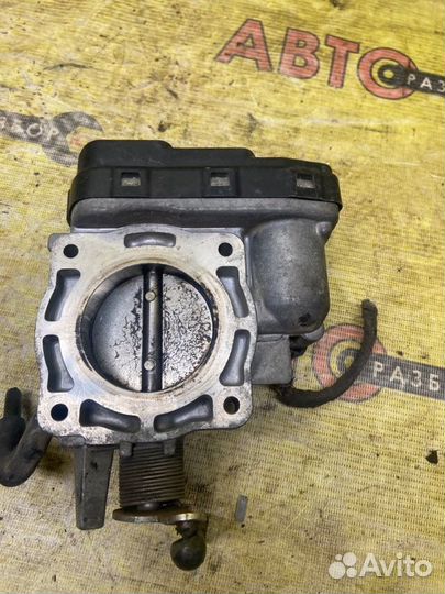 Дросельная заслонка Mercedes-Benz C-Class W202