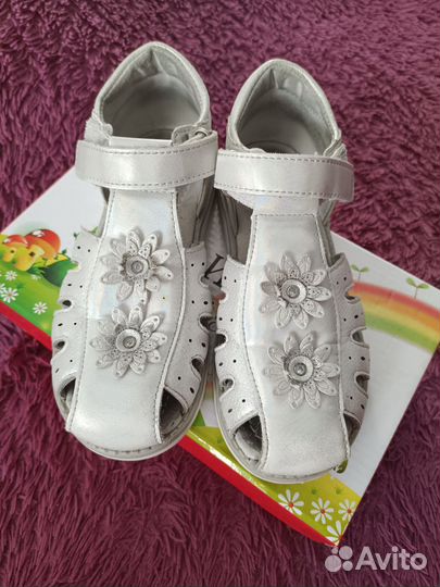 Босоножки для девочки