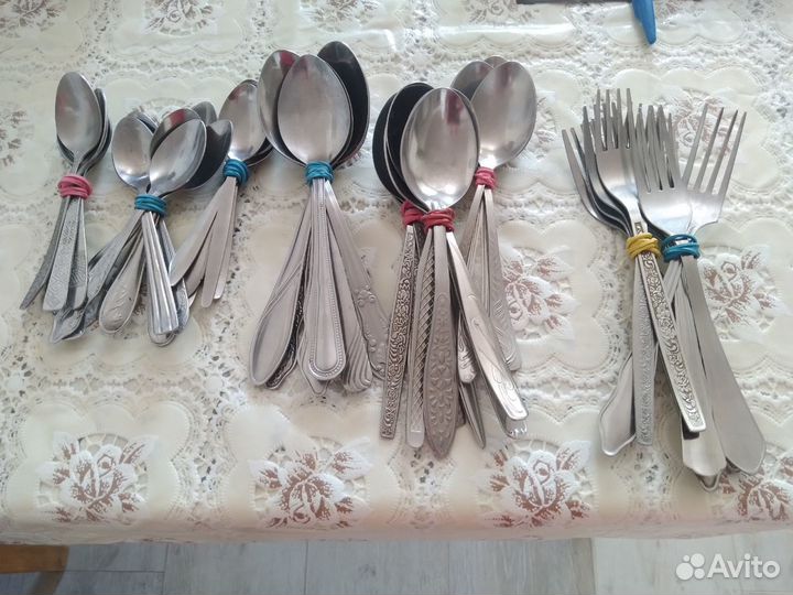 Продам столовые ложки