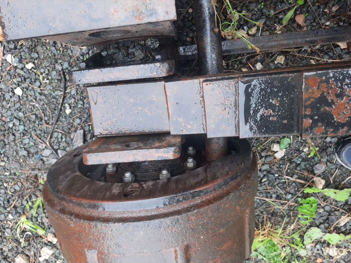 Подкатная тележка нефаз 2010 года