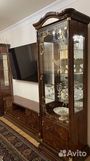 Стенка в гостиную