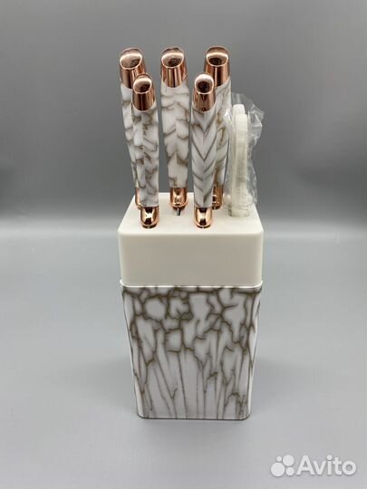 Набор кухонных ножей с подставкой