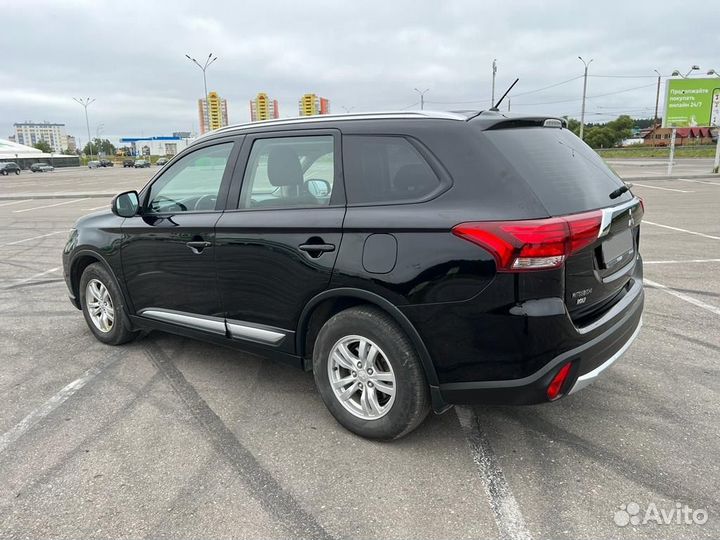 Mitsubishi Outlander 2.0 CVT, 2017, 198 150 км