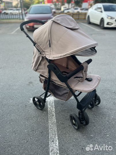 Прогулочная коляска babyton comfort бежевая