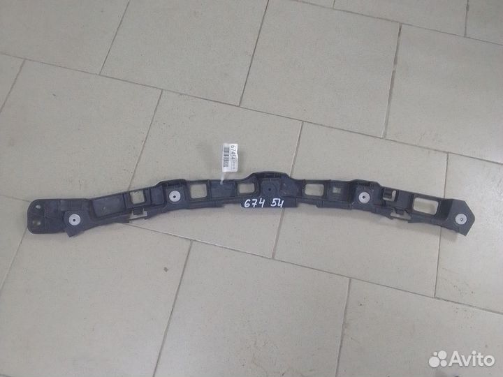 Направляющая бампера Opel Astra