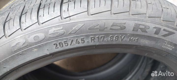 Pirelli Cinturato P7 All Season 205/45 R17