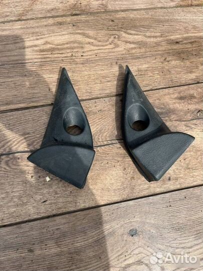 Уголок зеркала Renault Megan 1 1.2