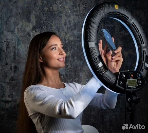 Кольцевая лампа Новая