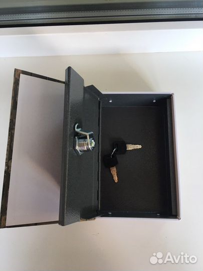 Минисейф книга Люблю всем сердцем