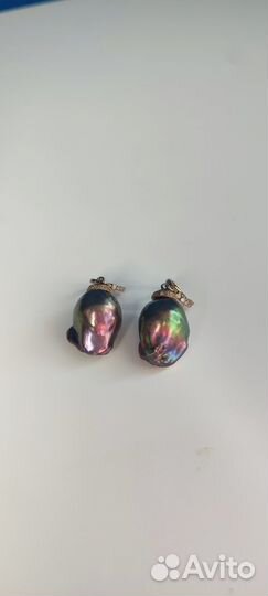 Серьги с крупным барочным черным жемчугом